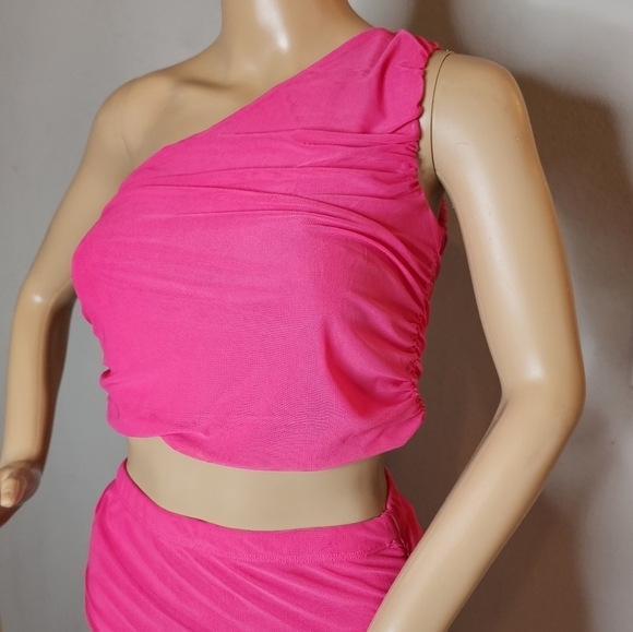 NWT House Of Harlow 2 Piece Skirt Crop Top Mesh Stretch Ruched Size XS Hot Pink - Picture 8 of 16